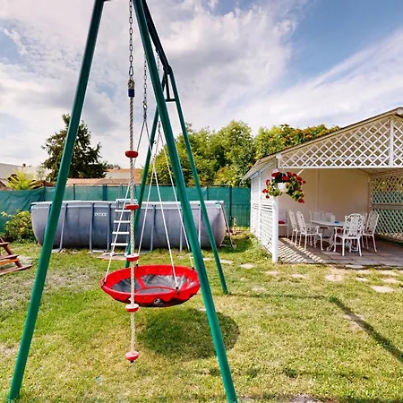 Alomhaz Appartement *